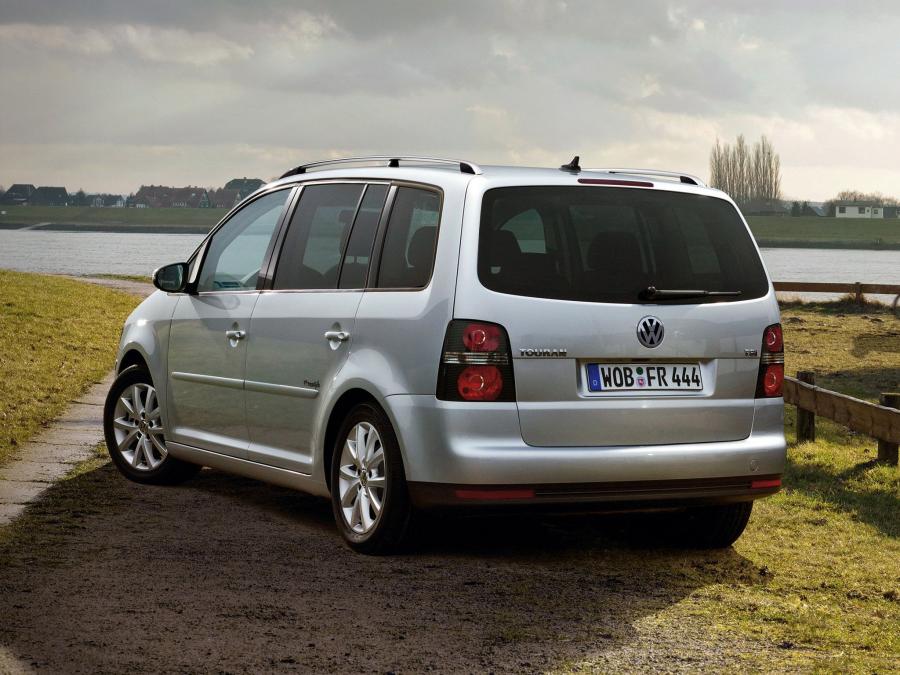  Volkswagen Touran Freestyle 2009 года  (фото 5 из 5)